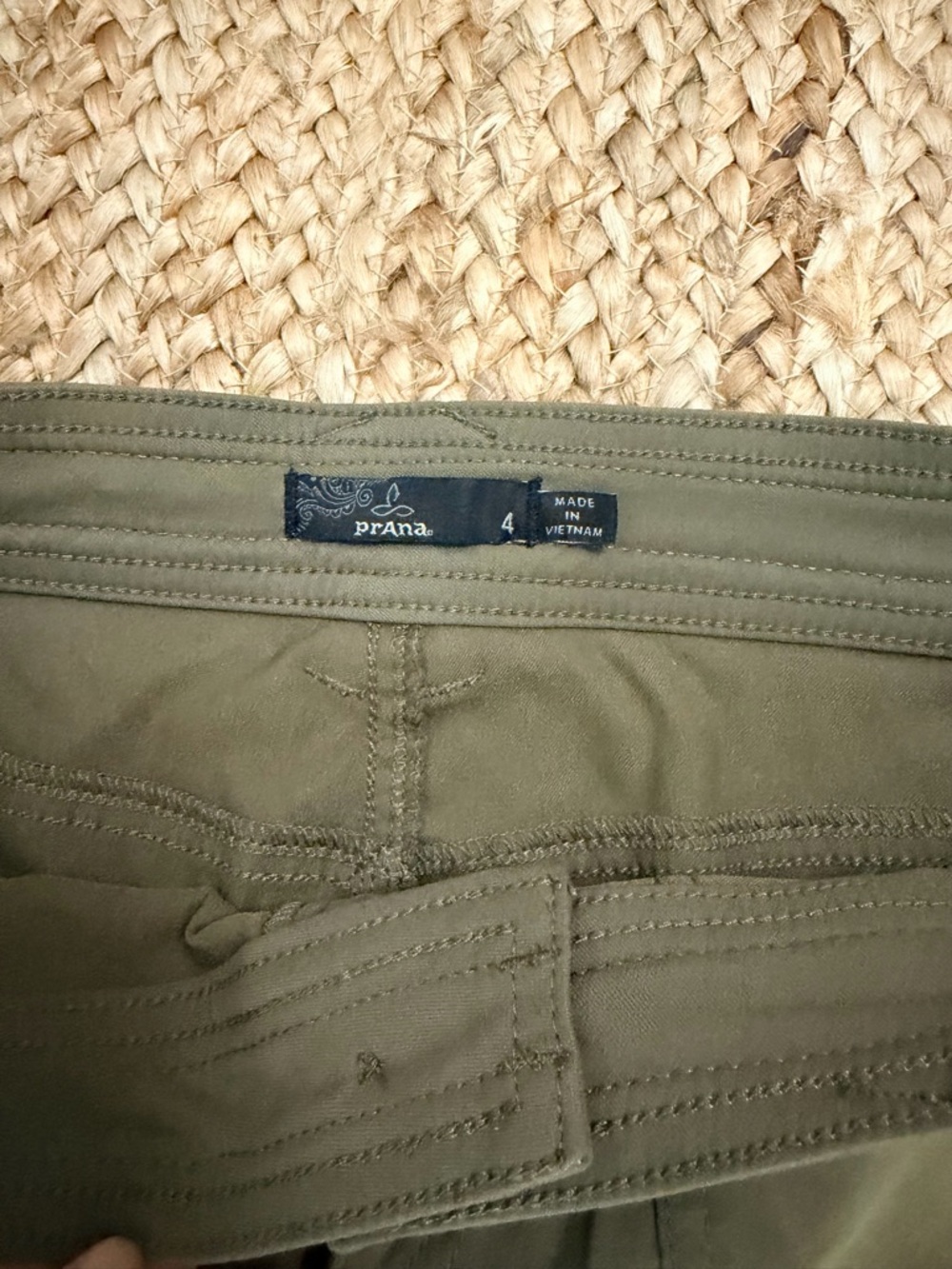Prana Stretch Zion Halle Olive Utility Mid-Rise Shorts - Picture 2 of 3